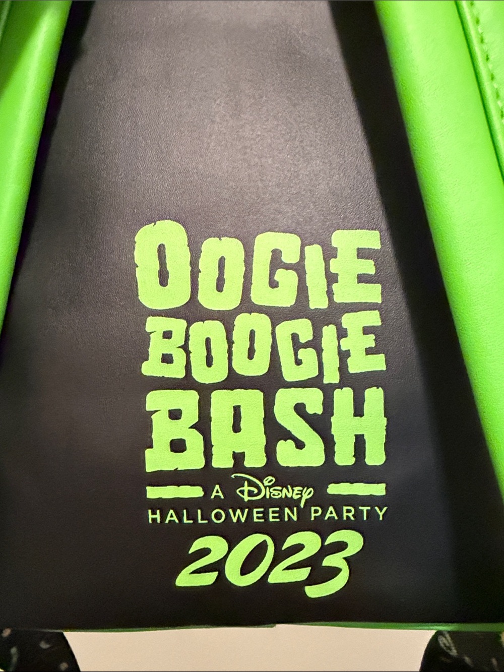 BRAND NEW Oogie Boogie Bash 2023 Loungelfy - Picture 6 of 6